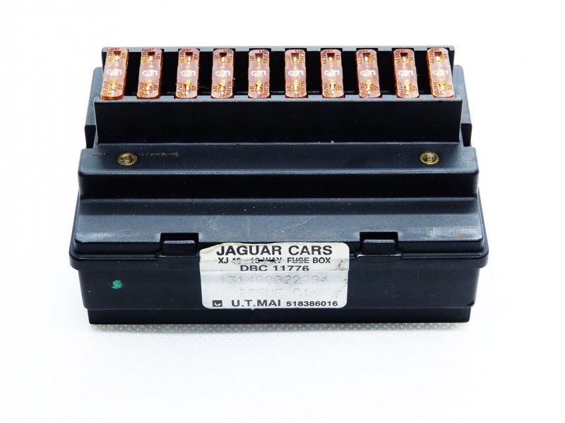Fuse box DBC11776 Jaguar XJ40
