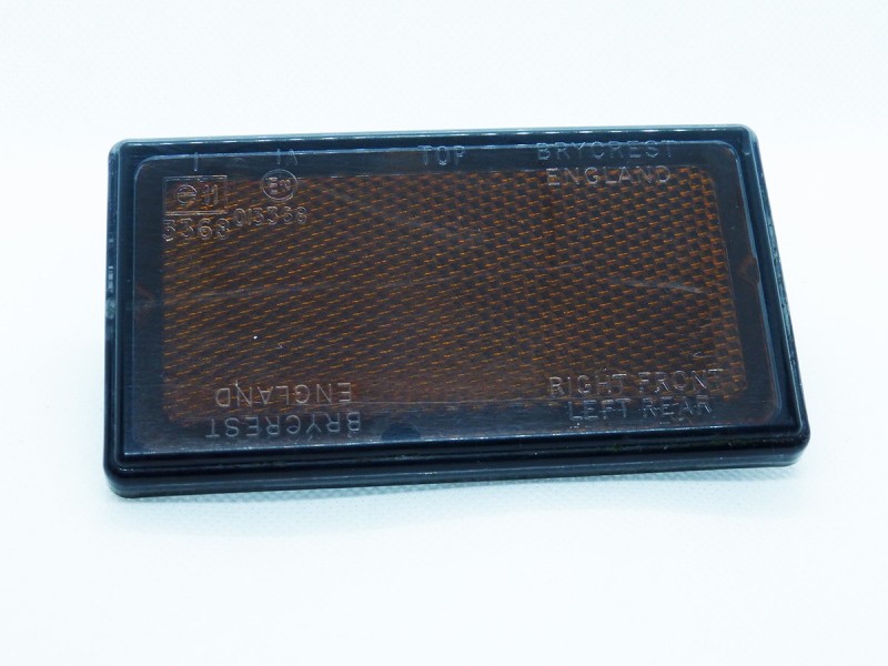 Bumper reflector Jaguar XJ40