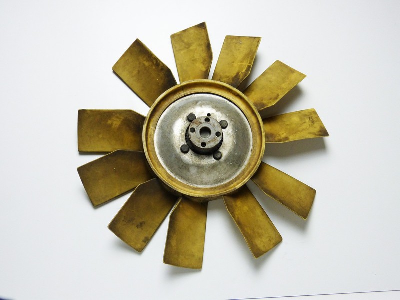 Cooling fan EAC9367 Jaguar XJ40 / XJS 6 cylinders