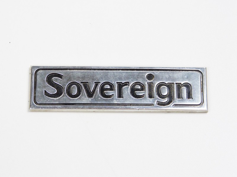 Sovereign Trunk Lid Badge BBC9877 Jaguar XJ40