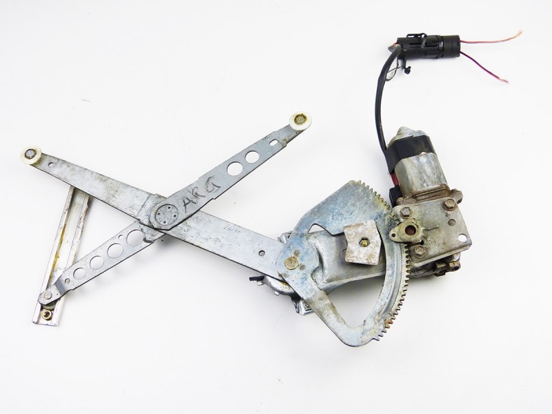 Rear window regulator Jaguar XJ40