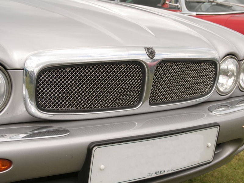 Upper Mesh Inserts Jaguar XJ X300