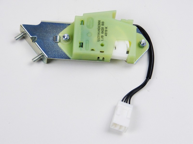 Switch de pédale de frein LJB6420BB Jaguar X100