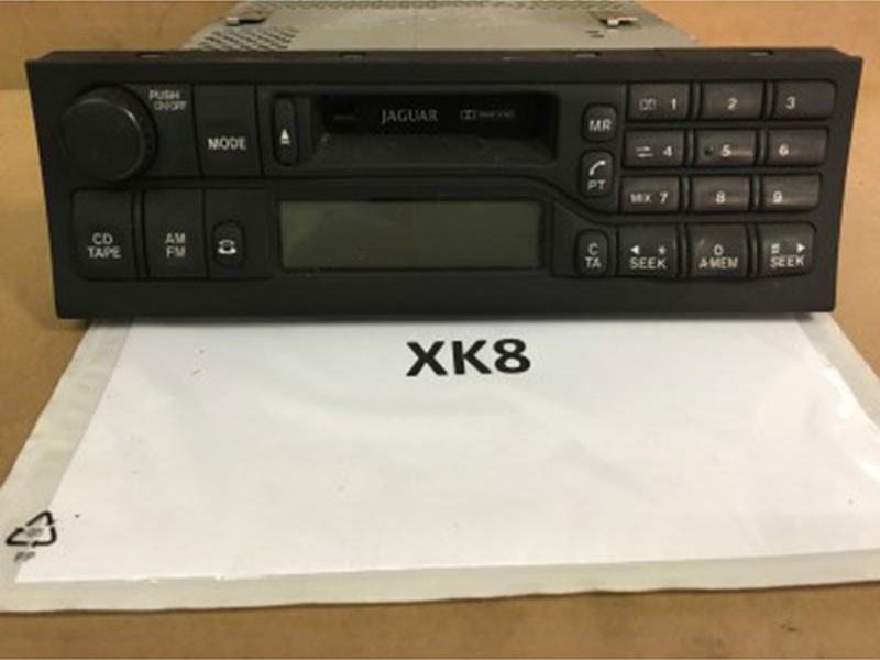Radio head unit LJD4100AB Jaguar XK8 & XKR